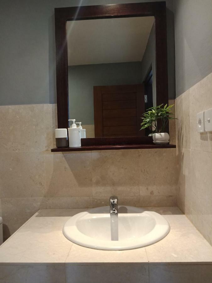 Ubud Taksu Homestay Exterior photo